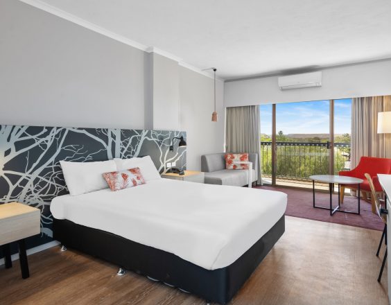 Deluxe King Room with balcony looking out over Kalgoorlie